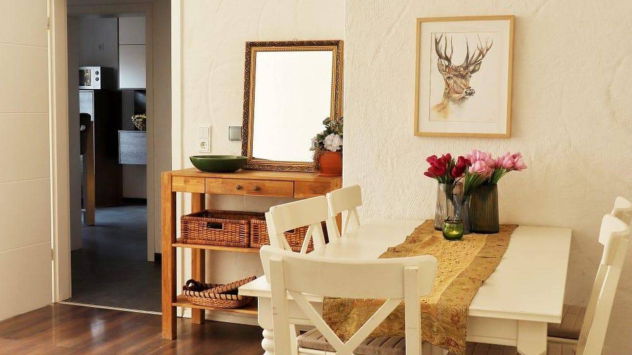 Geheel vakantieappartement, Vakantieappartement voor 4 personen met terras in Gerolstein, Vulkaan-Eifel
