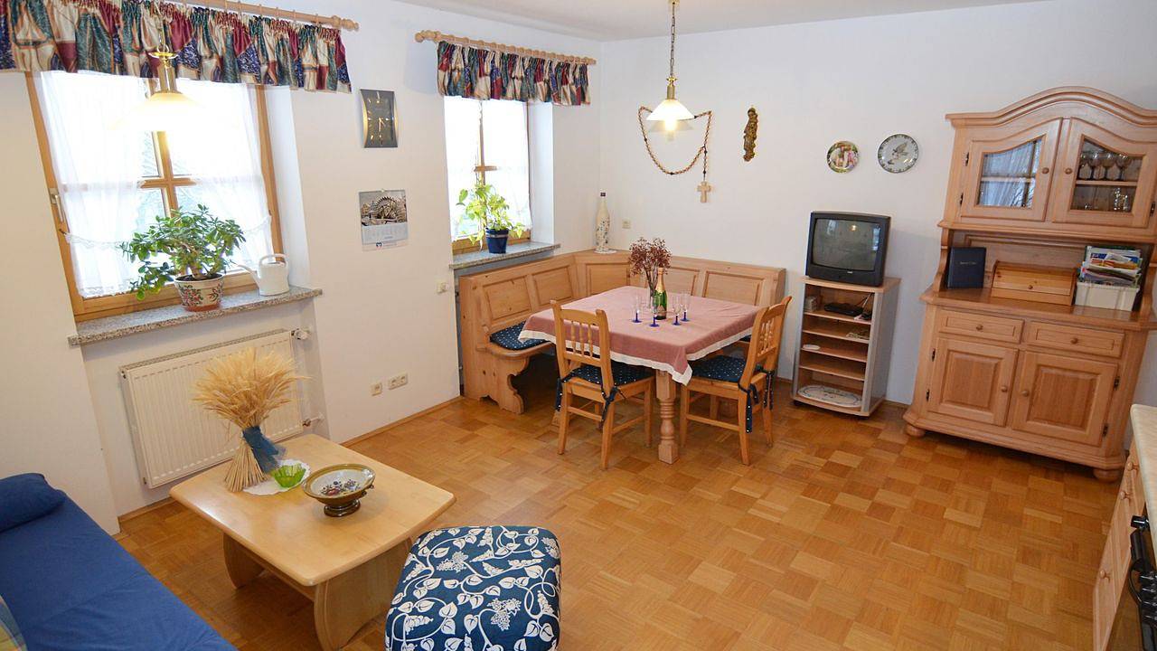 Ganze Ferienwohnung, Ferienwohnung für 10 Personen (160 m²) in Schönsee in Schönsee, Naturpark Oberpfälzer Wald