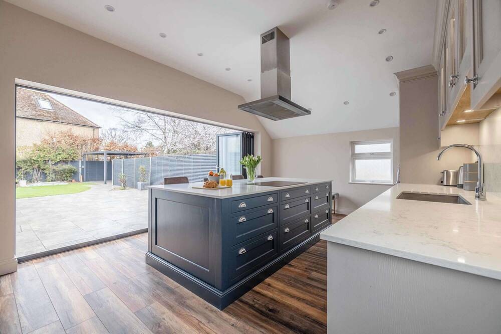 Stylish 4Bdr Family Home| Eton Wick - By Tempstay in Eton, Berkshire