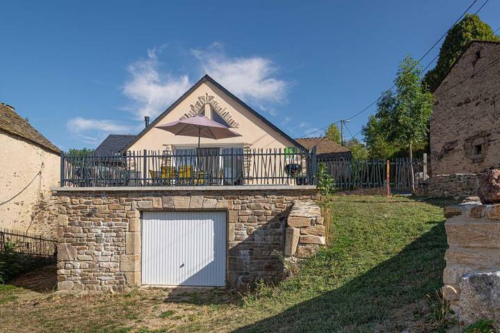 Gîte La Bergerie 5/6 personnes in Lachamp, Lachamp-Ribennes