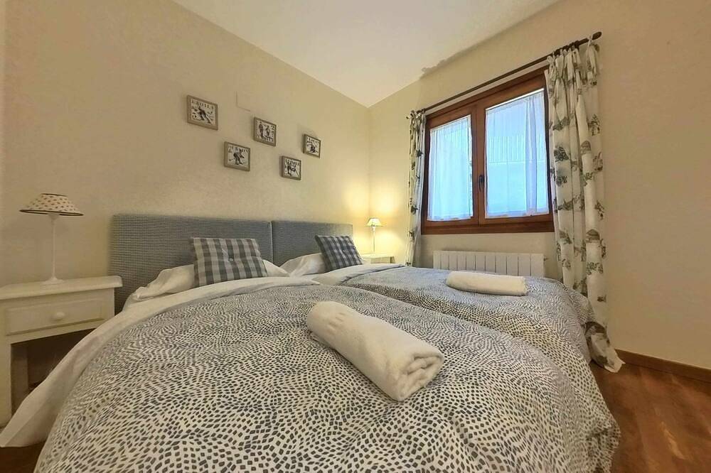 Appartement entier, Villa R´arco - Tucasaenlospirineos in Escarrilla, Sallent de Gállego