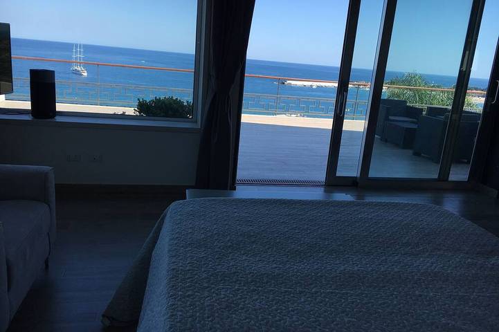*Luxury* Villa Vittorio* Taormina, Etna & Seaview in Giardini-Naxos, Messina Provinz