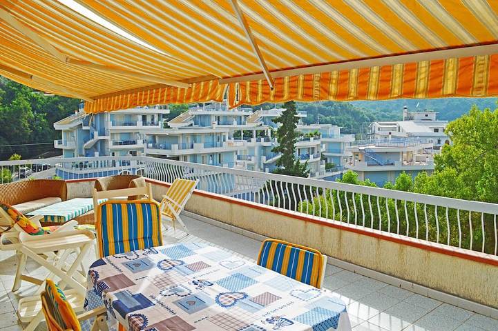 Ferienhaus für 8 Personen, mit Balkon