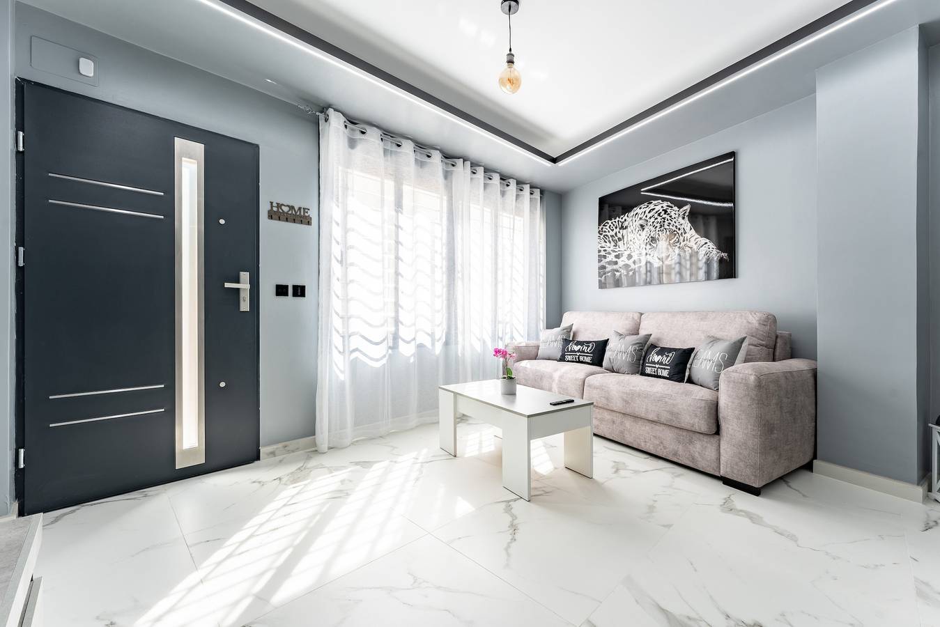 Entire apartment, Apartment 'Ensueños8' with Wi-Fi and Air Conditioning in Playa del Castillo (Fuengirola), Fuengirola