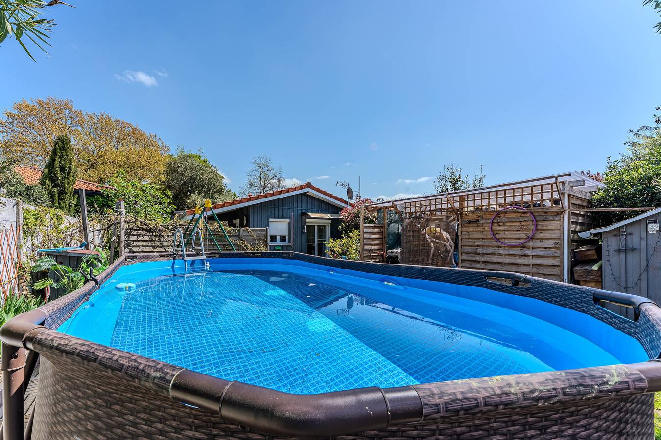 Chalet pour 4 Personnes dans La Teste-de-Buch, Bassin d'Arcachon