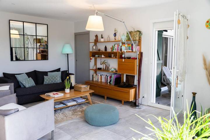 Chambre d’hôte pour 8 personnes, avec jardin ainsi que vue et piscine au Pays basque - 4