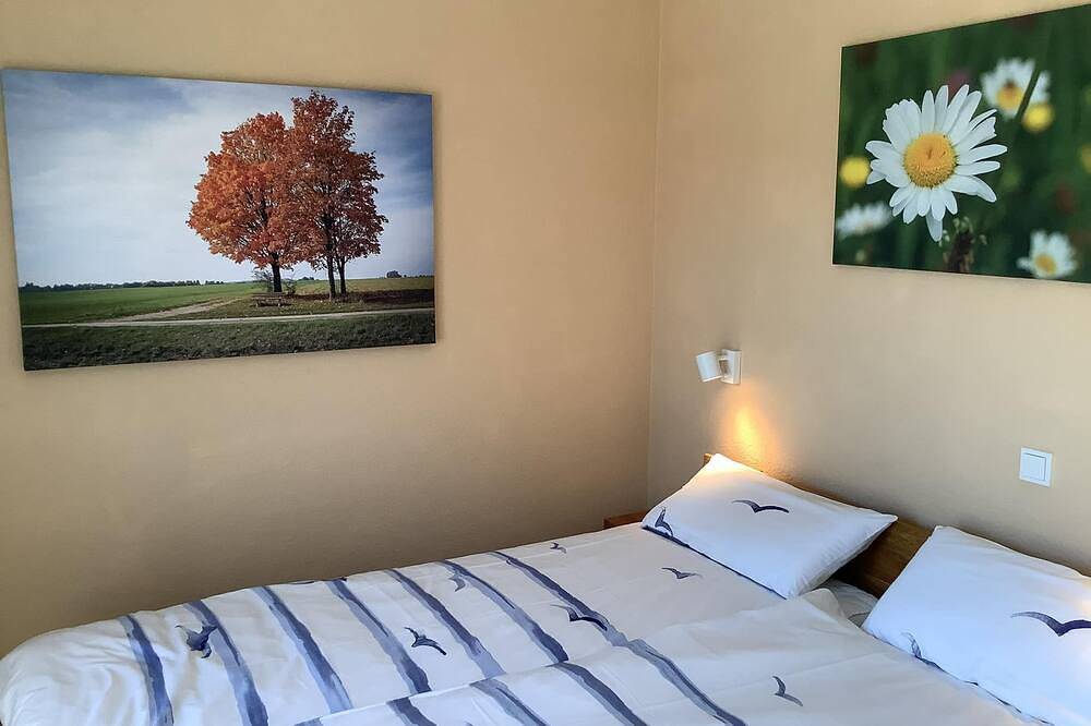 Ganze Wohnung, Appartement Heimathafen - Nordseebad Burhave - Appartement Heimathafen in Burhave, Butjadingen