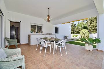 Villa voor 6 Personen in Chiclana de la Frontera, Costa de la Luz, Afbeelding 4