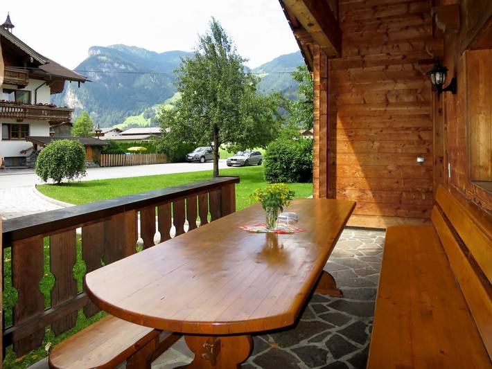Ferienhaus für 12 Personen, mit Terrasse und Garten im Zillertal - 2