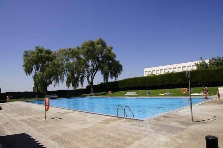 Casa rural para 11 personas, con jardín en Alto Campo