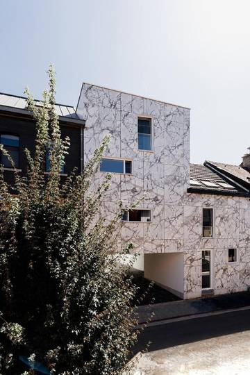 Location de vacances pour 12 personnes, avec terrasse à Alost