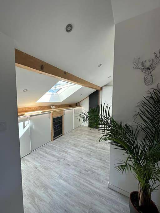 Gîte pour 4 personnes, avec vue et jardin à Gilly-sur-Isère - 3