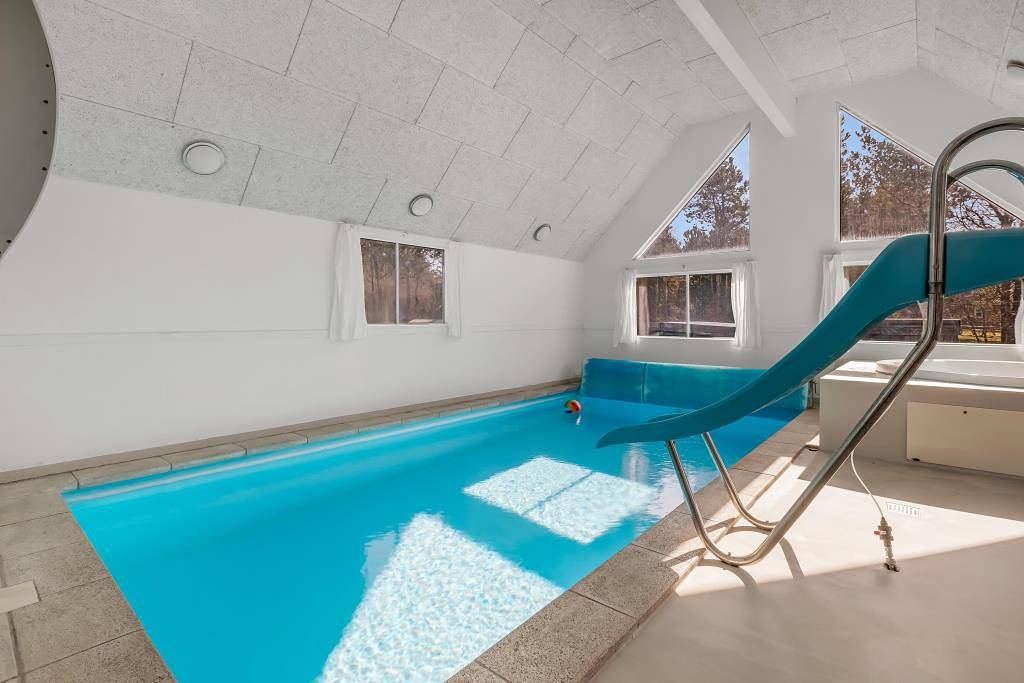 Ferienparadies an der Nordsee – Platz für 20 Personen mit Pool, Spa und jeder Menge Spaß in Fjand, Nissum Fjord