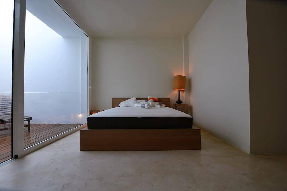 House for a poet with an ocean view in San Juan de la Rambla, North Tenerife