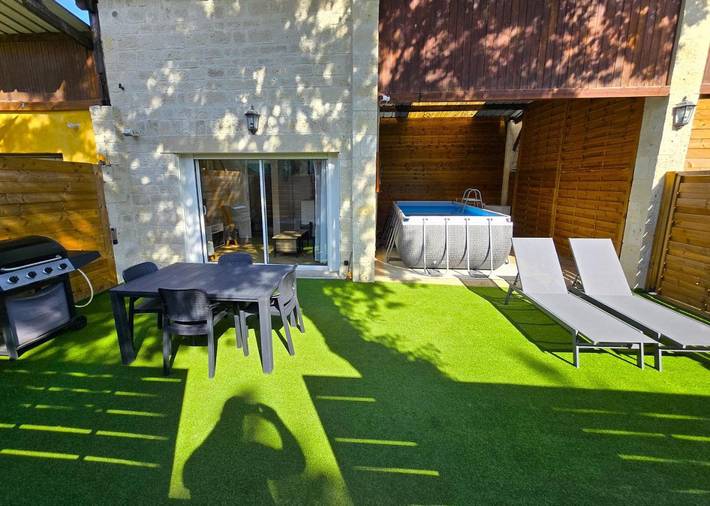 Gîte pour 4 personnes, avec jardin et piscine dans Marineland (Juan-les-Pins) - 2