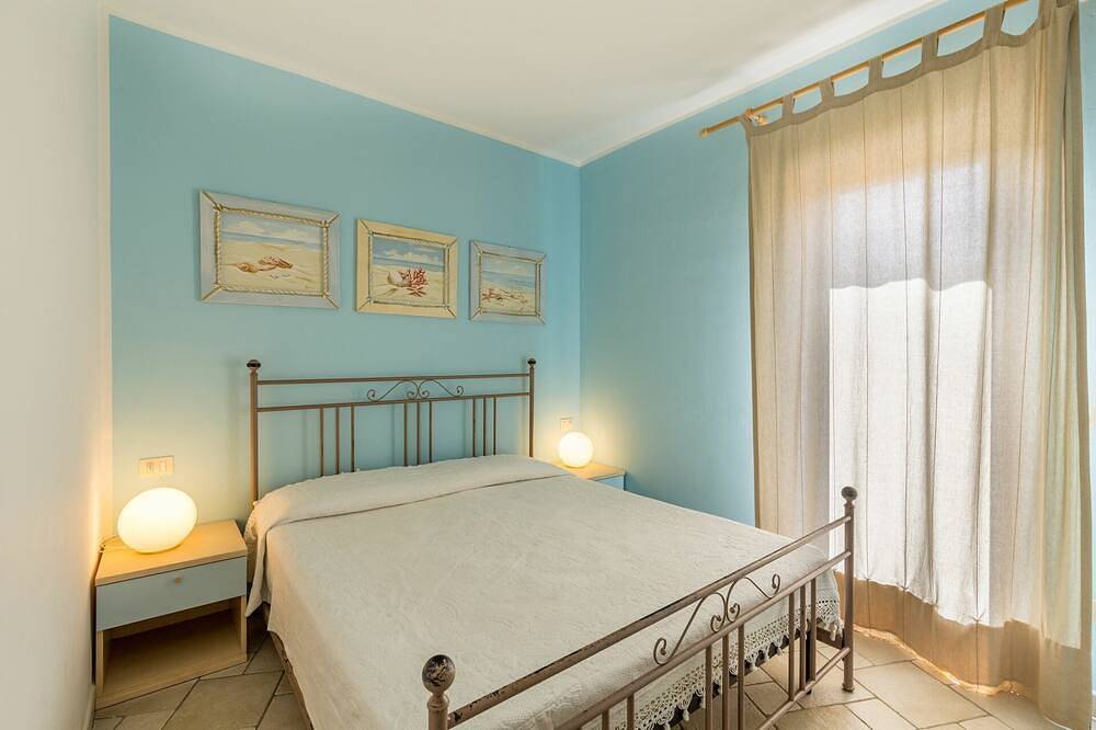 Casa con giardino e vista sul mare in Cannigione, Arzachena