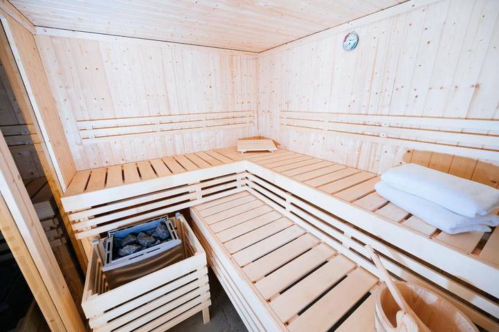 Ferienhaus für 13 Personen, mit Garten und Whirlpool sowie Sauna in Landkreis Rotenburg (Wümme) - 2