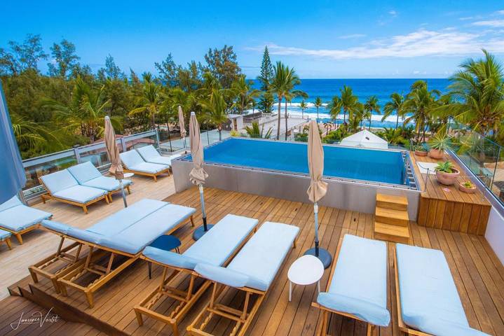 Hôtel pour 2 personnes, avec sauna et jacuzzi ainsi que piscine et terrasse dans Plage de Boucan Canot
