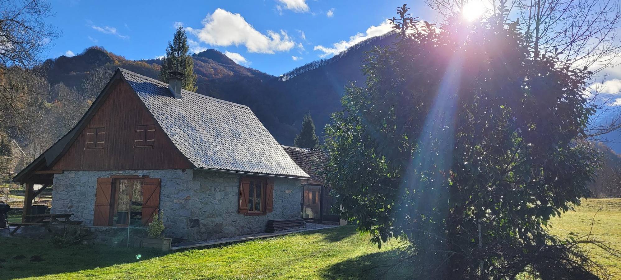 La Grange de Grazet in Ustou, Parc naturel régional des Pyrénées ariégeoises