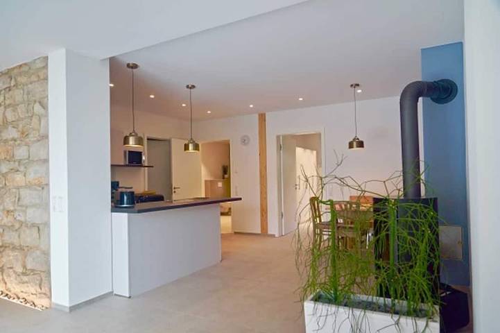 Ferienwohnung für 5 Personen, mit Terrasse und Garten in Breisach am Rhein