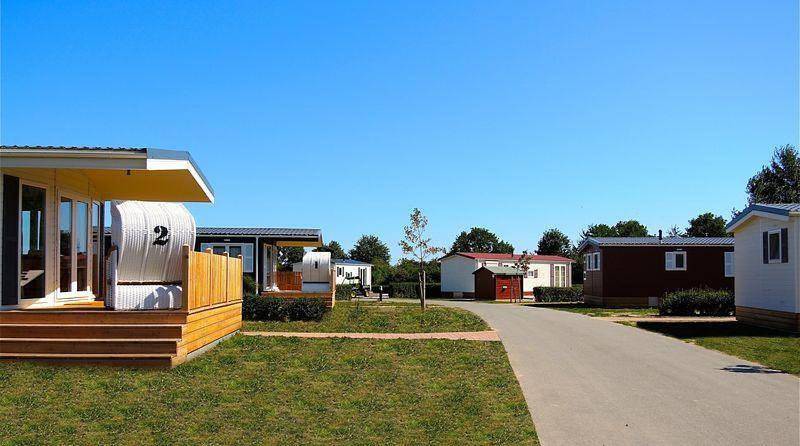 Camping für 5 Personen, mit Terrasse in Ostholstein
