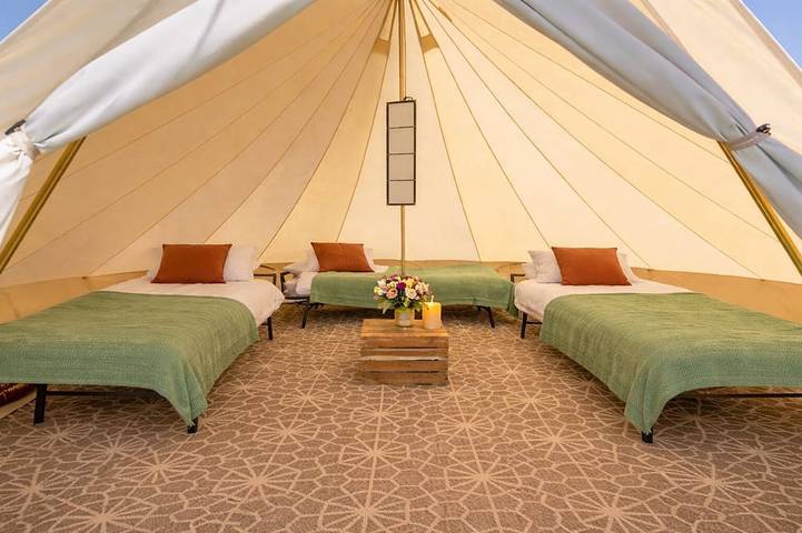 Glamping for 4 people, with garden in Edinburgh