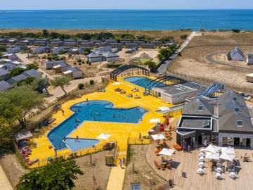 Mobil home pour 4 personnes, avec piscine à La Turballe