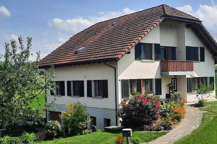 Ferienwohnung für 3 Personen, mit Garten