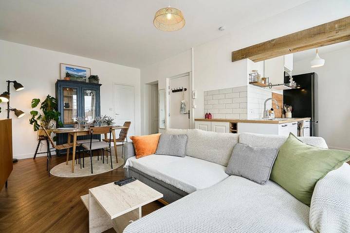 Gîte pour 4 personnes, avec Balcon ainsi que Terrasse et Vue dans Marquette-lez-Lille