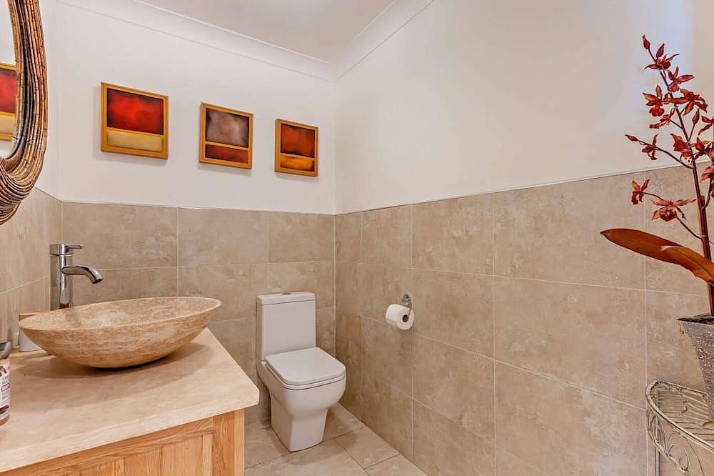 5 Bed in Bexhill-on-sea in Bexhill, East Sussex