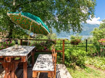 Vakantieappartement voor 5 Personen in Gemeente Perledo, Comomeer, Afbeelding 2