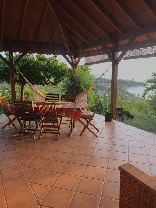 Appartement de vacances pour 2 personnes, avec vue et jardin