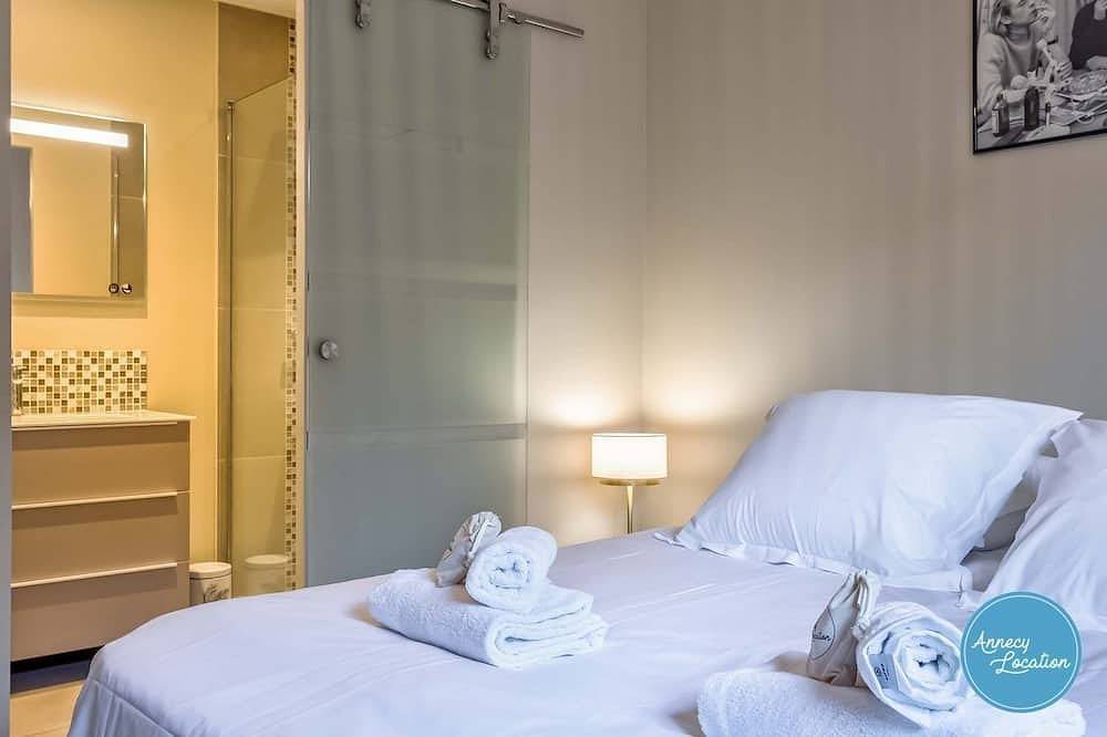 Apartamento entero, T4 Apartment – Les Charmilles in Menthon-Saint-Bernard, Región de Annecy