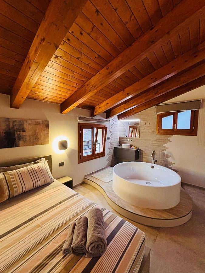 Ferienwohnung für 2 Personen, mit Whirlpool - 1