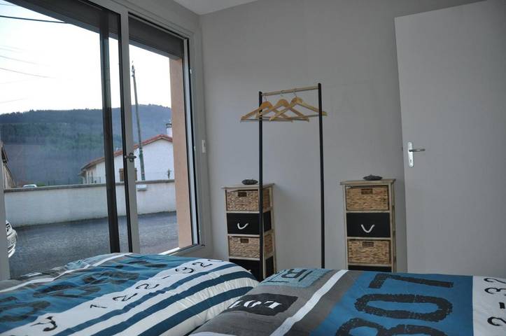 Gîte pour 4 personnes, avec vue et terrasse à Juliénas - 2