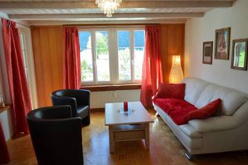 Ferienwohnung für 6 Personen, mit Garten und Balkon in Meiringen