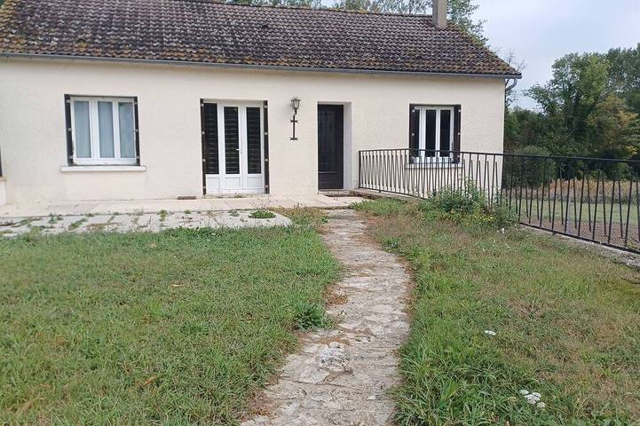 Location de vacances pour 4 personnes, avec jacuzzi, animaux acceptés dans Égleny