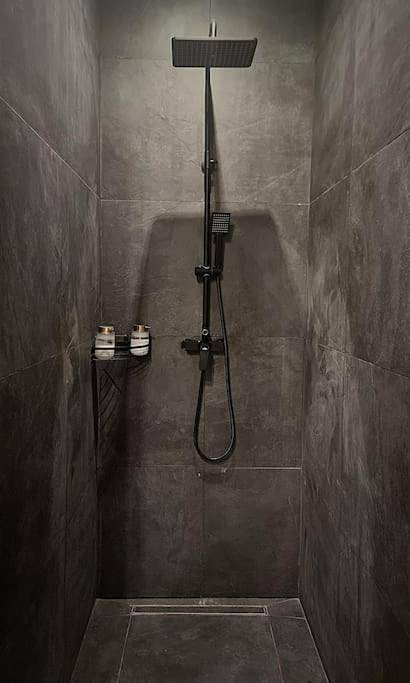 Location de vacances pour 2 personnes, avec piscine et jardin à Saint-Leu-la-Forêt - 2