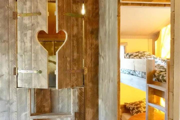 Chalet pour 6 personnes, avec jardin et piscine