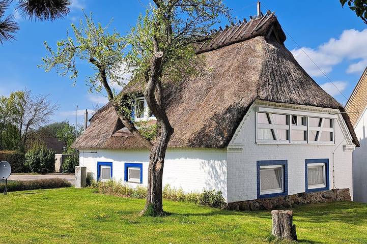 Ferienhaus für 8 Personen, mit Terrasse und Garten in Winnemark