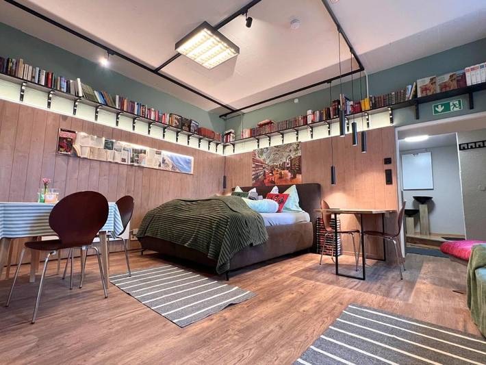 Ferienwohnung für 6 Personen, mit Balkon und Terrasse sowie Garten und Ausblick in Telfs