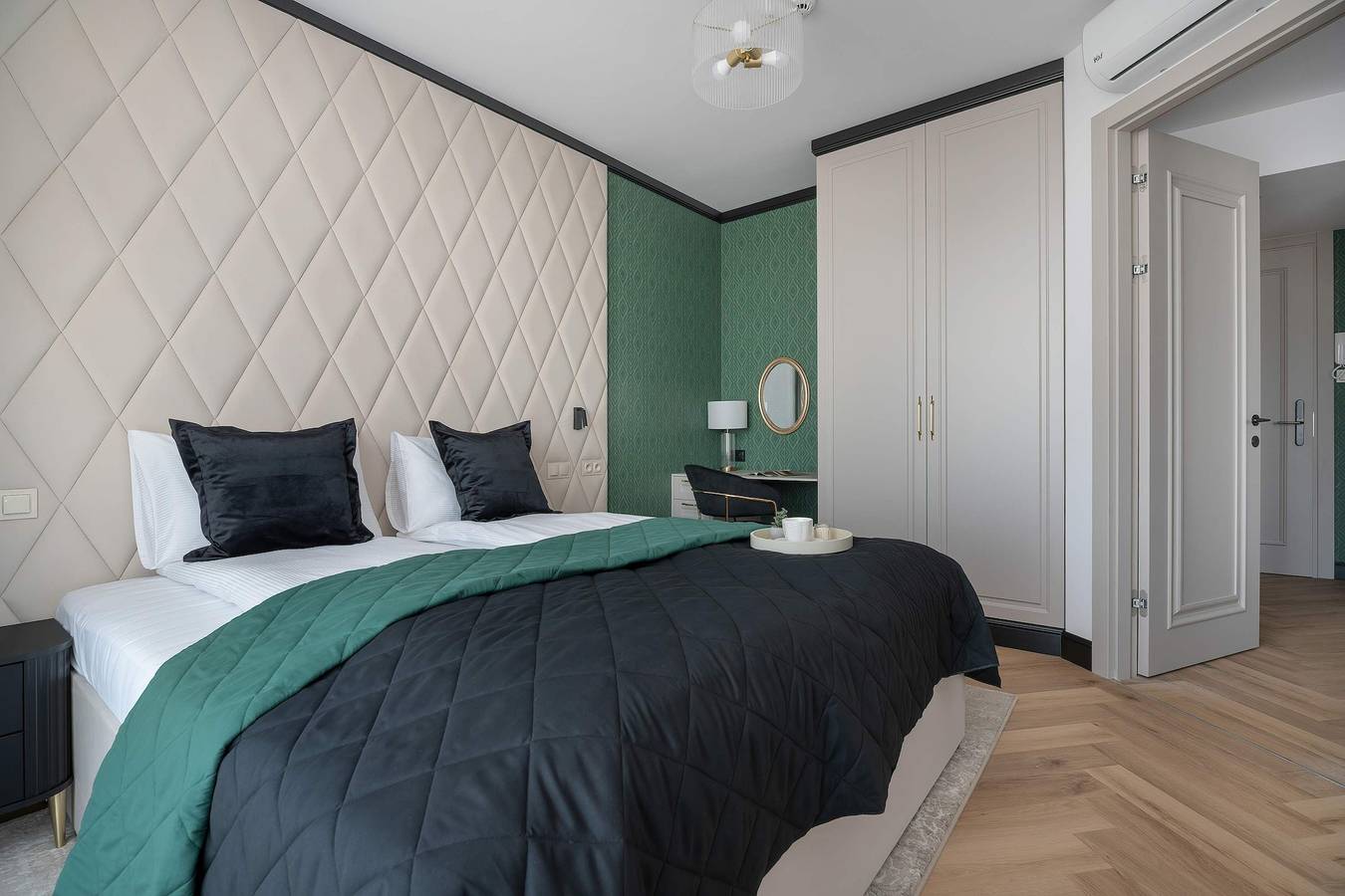 Ganze Wohnung, Elegant Apartment with Balcony | Air Conditioning | Close to the Spa. in Ciechocinek, Kujawien-Pommern