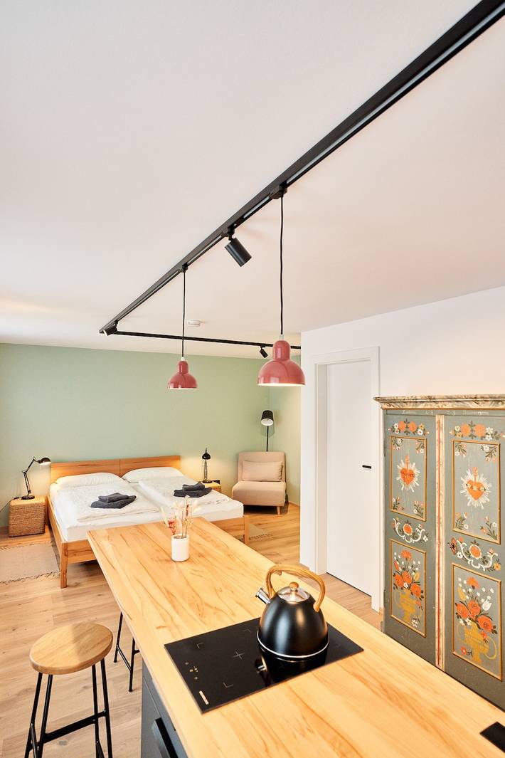 BnB für 3 Personen, mit Balkon und Garten