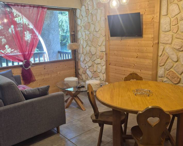 Ganze Wohnung, Ferienwohnung für 4 Personen mit Balkon in Saint-Chaffrey, Serre Chevalier