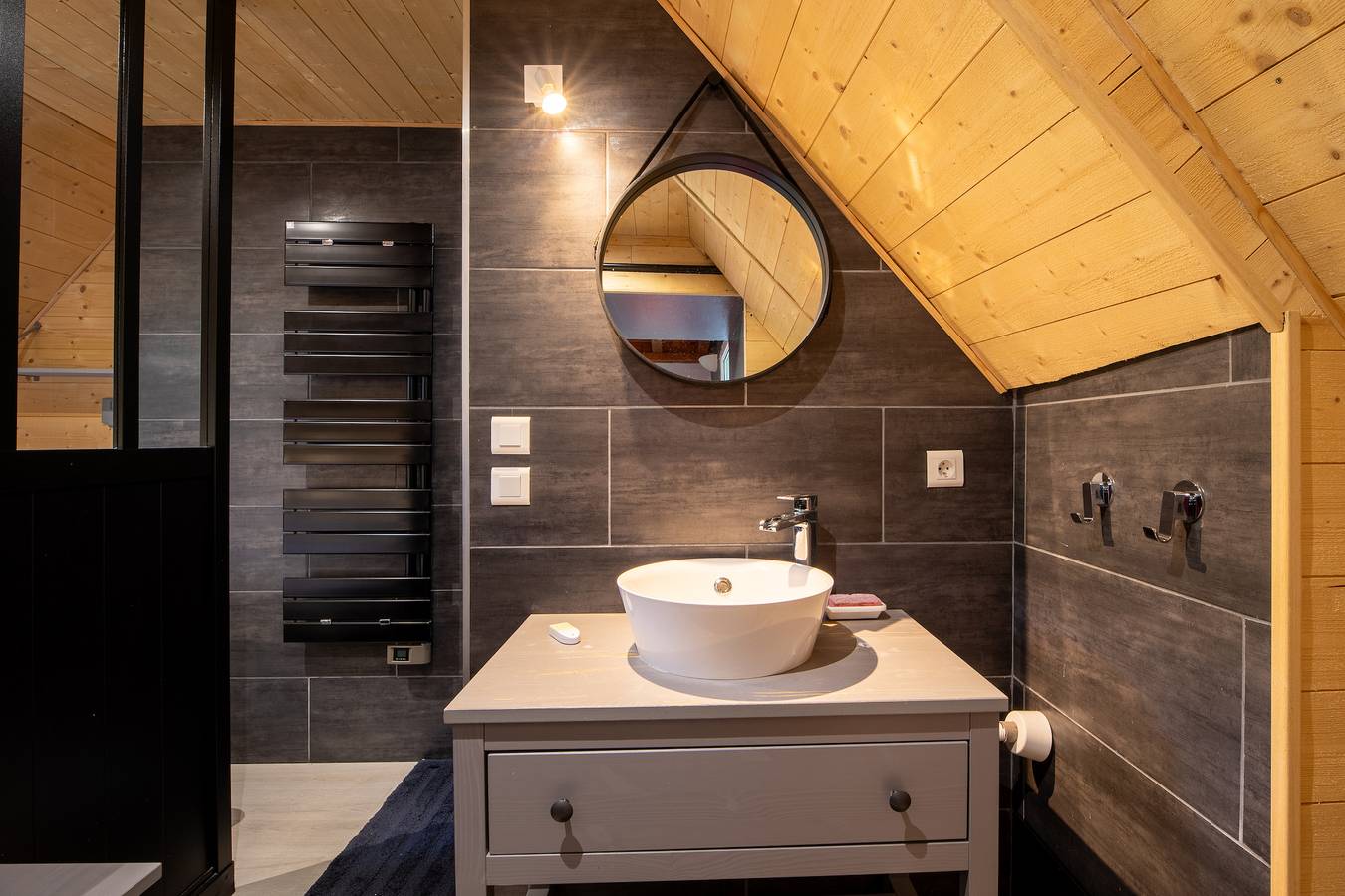 Le Carot – Unabhängiges Ferienhaus mit Bergblick in Campan, Französische Pyrenäen