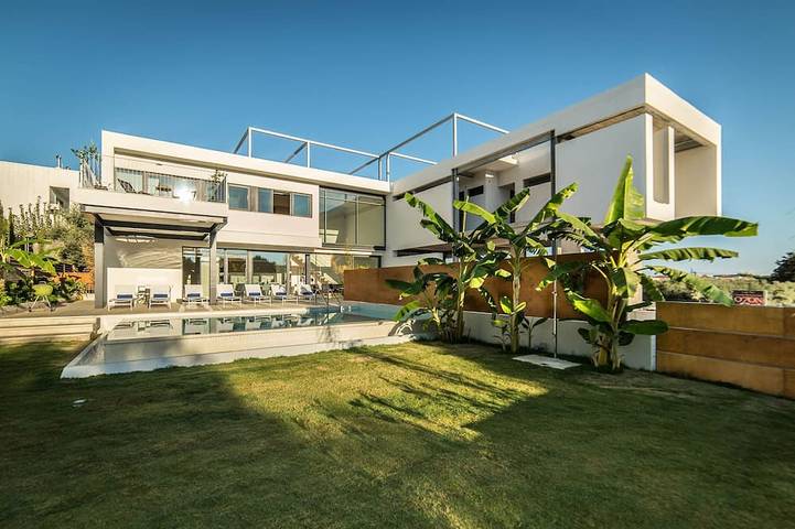 Ferienhaus für 8 Personen, mit Garten in Chania