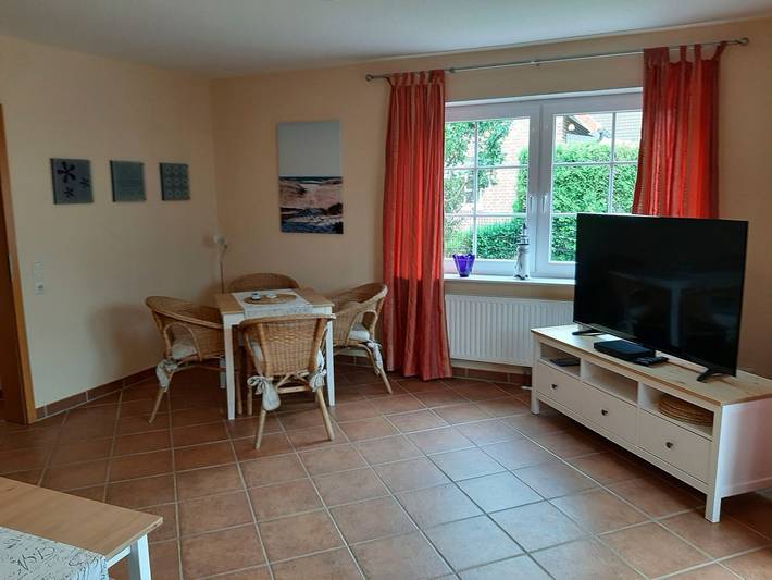 Ferienhaus für 8 Personen, mit Terrasse und Garten in Norden - 4