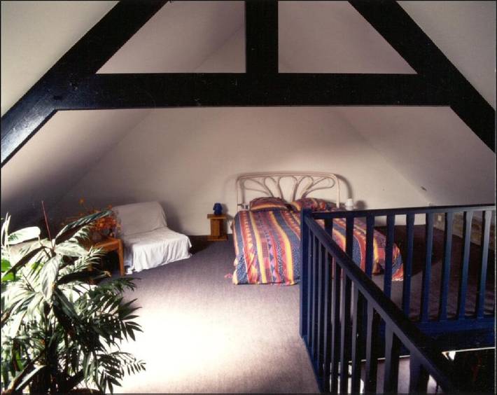 Gîte pour 2 personnes, avec terrasse ainsi que vue et jardin à Saint-Suliac - 2