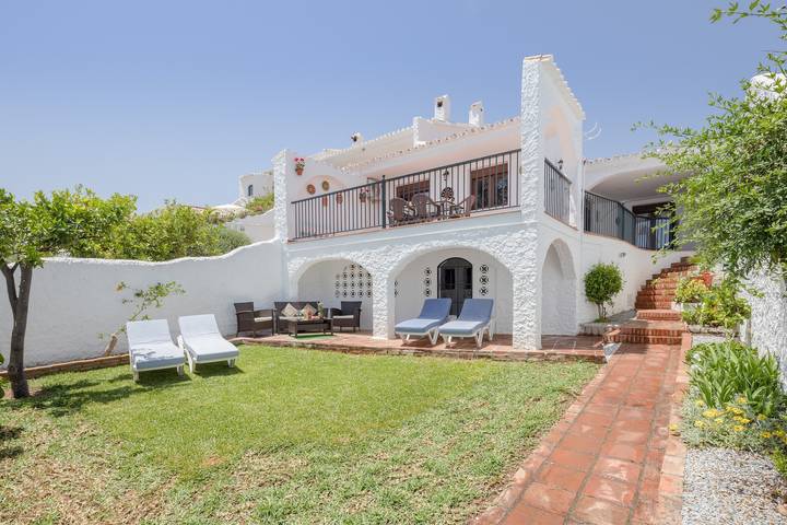 Holiday rental for 6 people, with Balcony and Garden as well as Children pool in Nerja
