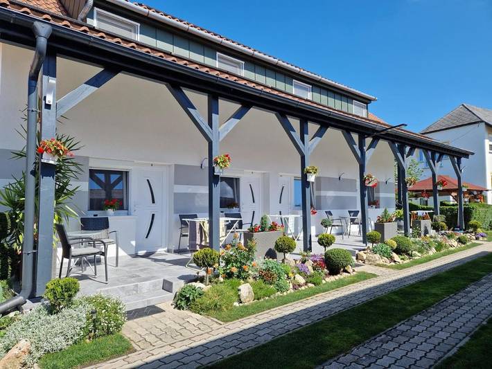 Gästehaus für 3 Personen, mit Ausblick und Garten - 1